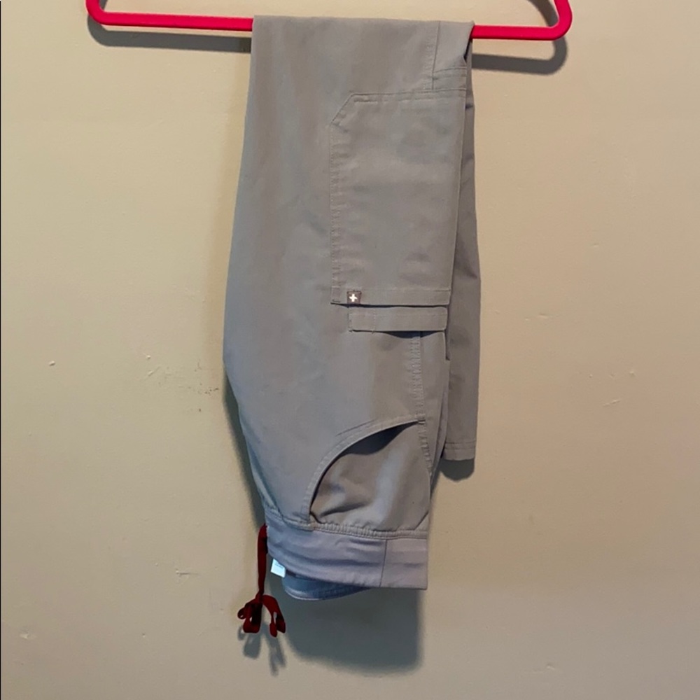 Figs Kade scrub pants